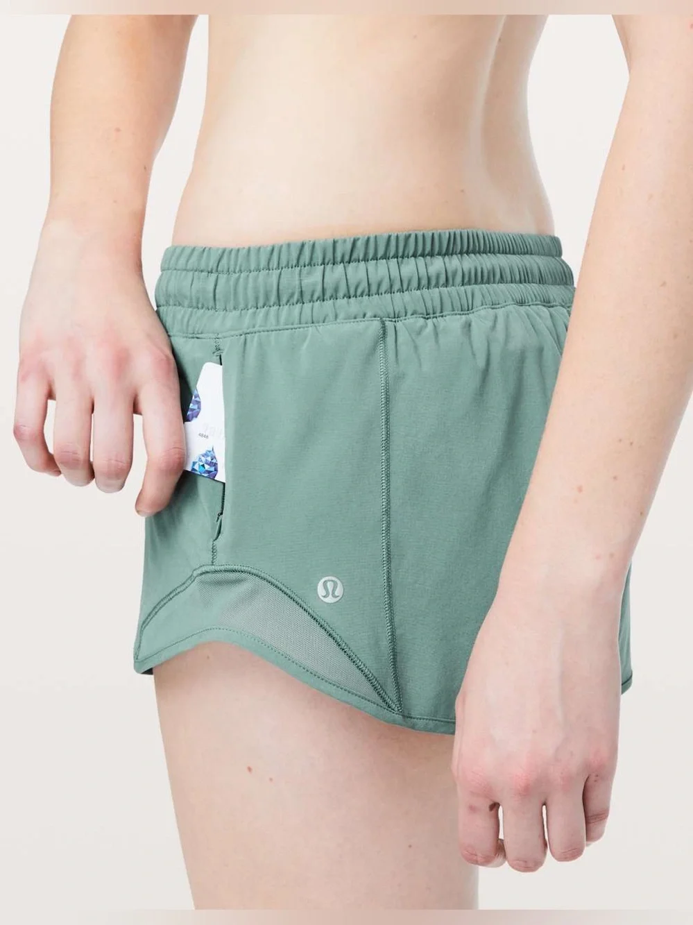 Lululemon Hotty Hot Lined Short 2.5” Frosted Pine Size 4